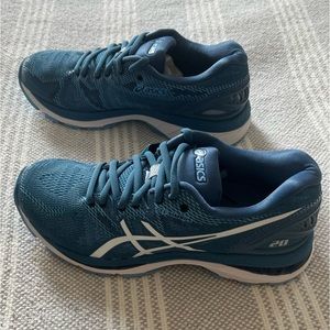NIB NWT Asics Gel Nimbus 20 Azure Blue 6.5